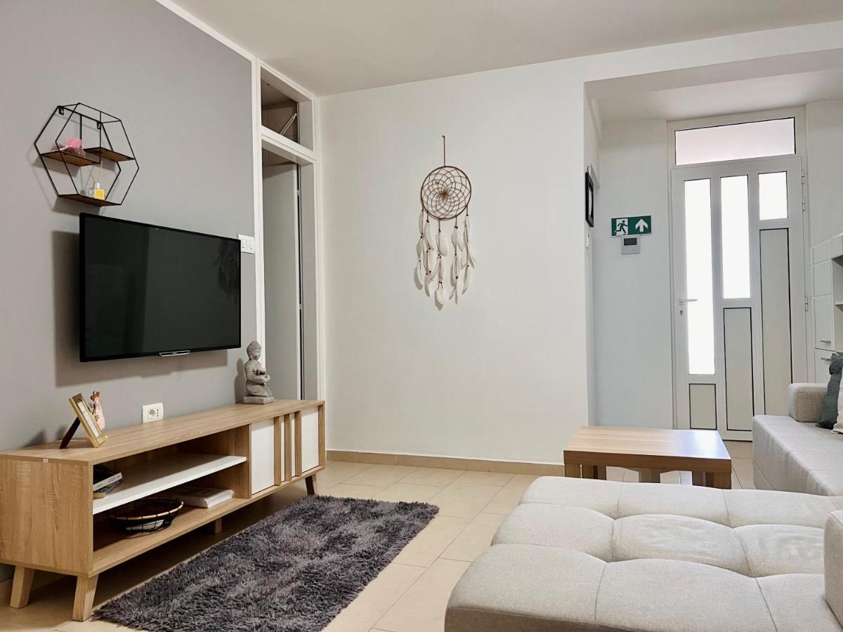 Apartman Luna *** Рийека Екстериор снимка